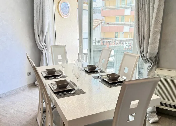 Les Terrasses Du Juana Apartment *